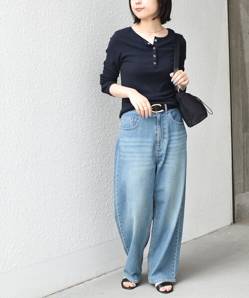 SHIPS Colors(シップス カラーズ)の「SHIPS Colors:〈手洗い可能〉シアー ドライタッチ ヘンリーネック TEE◇(Tシャツ/カットソー・レディース・クリーム/ダークグレー/ネイビー/ホワイト/ピンク・ONE SIZE)」の8枚目の写真