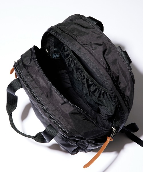 GREGORY（グレゴリー）の「【GREGORY】EASY PEASY DAY イージーピージーデイ（バックパック/リュック・メンズ・ブラック・FREE）」の5枚目の写真