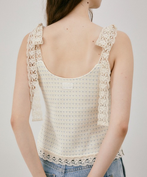 idem(イデム)の「cup in shoulder lace camisole / カップ付き肩レースキャミ(キャミソール・レディース・アイボリー・FREE)」の10枚目の写真