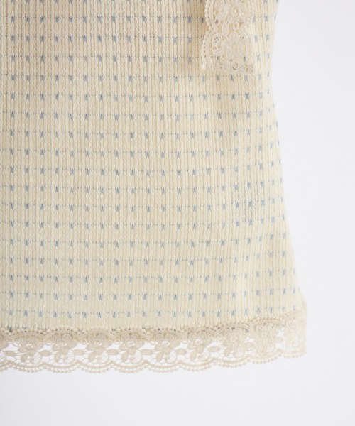 idem(イデム)の「cup in shoulder lace camisole / カップ付き肩レースキャミ(キャミソール・レディース・アイボリー・FREE)」の15枚目の写真
