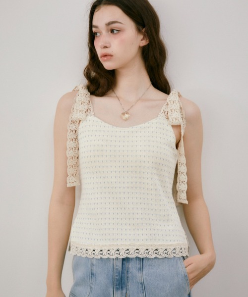 idem(イデム)の「cup in shoulder lace camisole / カップ付き肩レースキャミ(キャミソール・レディース・アイボリー・FREE)」の8枚目の写真