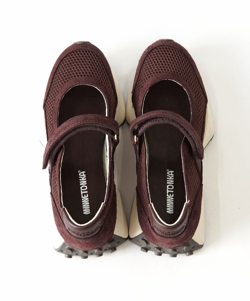 Minnetonka(ミネトンカ)の「MINNETONKA(ミネトンカ) / メリージェーンスニーカー 26M01(スニーカー・レディース・ブラック/アイボリー/ブラウン/ゴールド・10/6/7/8/9)」の8枚目の写真