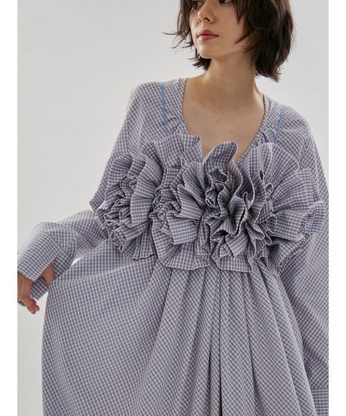 emmi(エミ)の「チェック2wayフレアワンピース【セットアップ対応】(ワンピース・レディース・サックスブルー/ネイビー・0/1)」の9枚目の写真