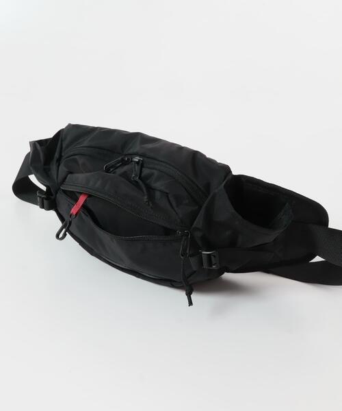 URBAN RESEARCH DOORS(アーバンリサーチドアーズ)の「フロントポケットボディバッグ(ショルダーバッグ・メンズ・ブラック/グレー・-)」の7枚目の写真