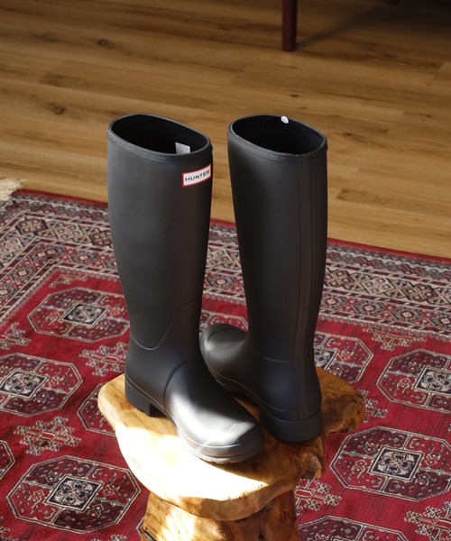HUNTER(ハンター)の「HUNTER ユニセックス エッセンシャル トール ブーツ(レインシューズ・レディース・ブラック・25cm/23cm/24cm)」の7枚目の写真
