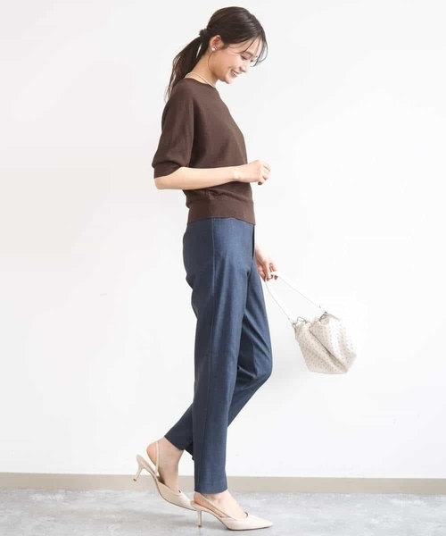 MK MICHEL KLEIN（エムケーミッシェルクラン）の「[洗える]ハイストレッチ細身シルエットパンツ（スラックス・レディース・ネイビー/ブラック・38）」の17枚目の写真