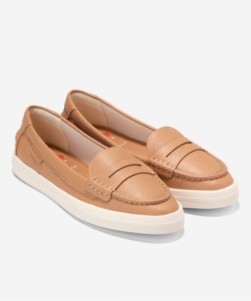 COLE HAAN（コールハーン）の「ナンタケット ドリフト ペニー ローファー womens（モカシン/デッキシューズ・レディース・ブラウン・5.5/7.5/7/6.5/8.5/8/6/5）」の2枚目の写真
