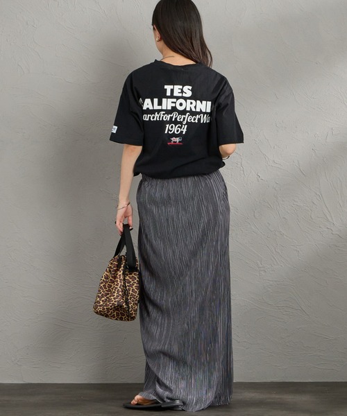 The Endless Summer（エンドレスサマー）の「[The Endless Summer/エンドレスサマー] 別注 バックロゴプリントTシャツ（Tシャツ/カットソー・レディース・ホワイト/ピンク/ブラック・S/M/L/XL）」の4枚目の写真