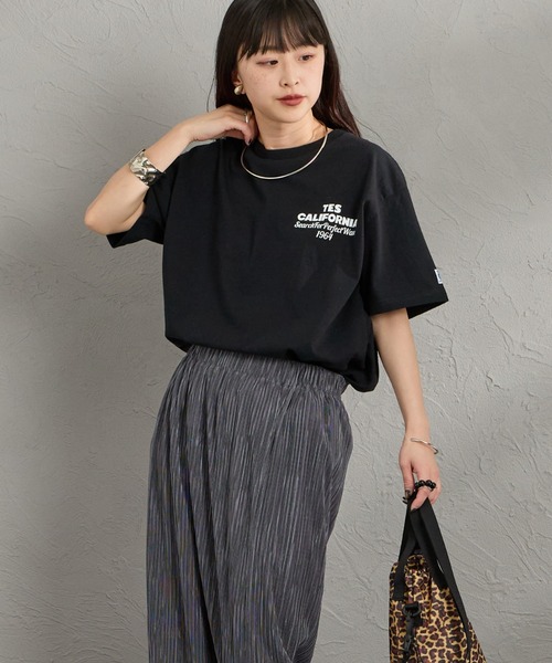 The Endless Summer（エンドレスサマー）の「[The Endless Summer/エンドレスサマー] 別注 バックロゴプリントTシャツ（Tシャツ/カットソー・レディース・ホワイト/ピンク/ブラック・S/M/L/XL）」の6枚目の写真