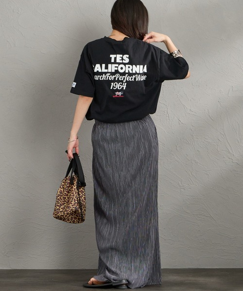 The Endless Summer（エンドレスサマー）の「[The Endless Summer/エンドレスサマー] 別注 バックロゴプリントTシャツ（Tシャツ/カットソー・レディース・ホワイト/ピンク/ブラック・S/M/L/XL）」の9枚目の写真