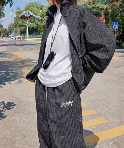 Dalfwin（ダールフィン）の「韓国ファッション 【セットアップ可能】aosロゴナイロンワイドパンツ（その他パンツ・レディース・ブラック/パープル/キャメル/ライトベージュ・FREE）」の9枚目の写真