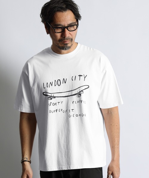 The DUFFER of ST.GEORGE(ザダファーオブセントジョージ)の「POWDER BLEACH VINTAGE DYE TEE:パウダーブリーチ 手書き風プリントTシャツ / ヴィンテージ加工 / 顔料染め / 製品染め(Tシャツ/カットソー・メンズ・ブラック/カーキ/ホワイト・X-LARGE/LARGE/MEDIUM)」の6枚目の写真