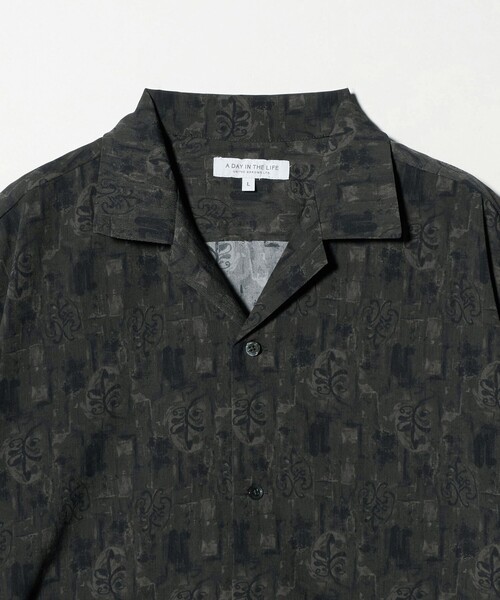 A DAY IN THE LIFE UNITED ARROWS(アデイインザライフユナイテッドアローズ)の「ヴィンテージプリント オープンカラーシャツ<A DAY IN THE LIFE>(シャツ/ブラウス・メンズ・ブラック/ベージュ/ロイヤルブルー・M/L)」の12枚目の写真