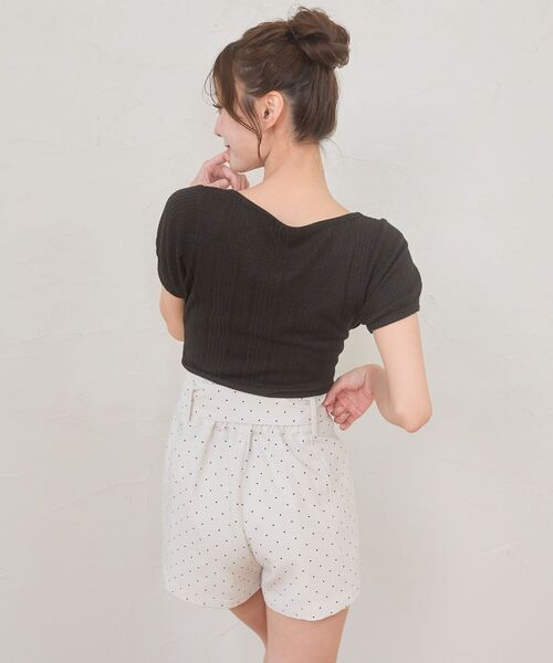 MAJESTIC LEGON(マジェスティックレゴン)の「ベルトセットハイウエストショートパンツ(その他パンツ・レディース・アイボリー/ブラック/グレー/ホワイト系その他2・MEDIUM)」の10枚目の写真