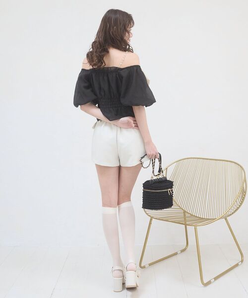 MAJESTIC LEGON(マジェスティックレゴン)の「ベルトセットハイウエストショートパンツ(その他パンツ・レディース・アイボリー/ブラック/グレー/ホワイト系その他2・MEDIUM)」の17枚目の写真