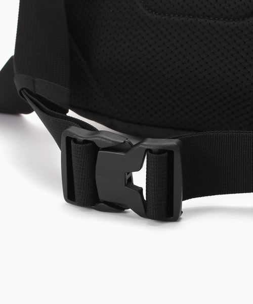 SALOMON(サロモン)の「SALOMON (サロモン) ACS WAIST PACK 3(クラッチバッグ・メンズ・ブラック・FREE)」の9枚目の写真