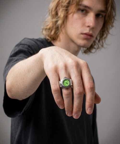 Burner(バーナー)の「【lux sea jewelry(ラックス・シー・ジュエリー)】Watchring フィンガーウォッチ リング lux-Watchring-1-4【RBTS】(アナログ腕時計・レディース・その他5/その他28/その他19/その他7/C/その他6/F/その他16/その他24/その他12/E/その他15/その他22/その他9/D/その他14/A/その他4/W/その他27/その他13/Y/V/その他26/その他10/R/U/その他25/その他8/P/T/その他18/その他33/G/S/その他17/その他31/B/シルバー系その他5/その他1/シルバー系その他3/その他2/その他32/Z/その他30/その他3/その他23/X/その他21/その他35/N/Q/その他20/その他34/M/O/シルバー系その他6/シルバー系その他/K/J/シルバー系その他4/その他11/その他29/H/シルバー系その他2・フリー)」の3枚目の写真