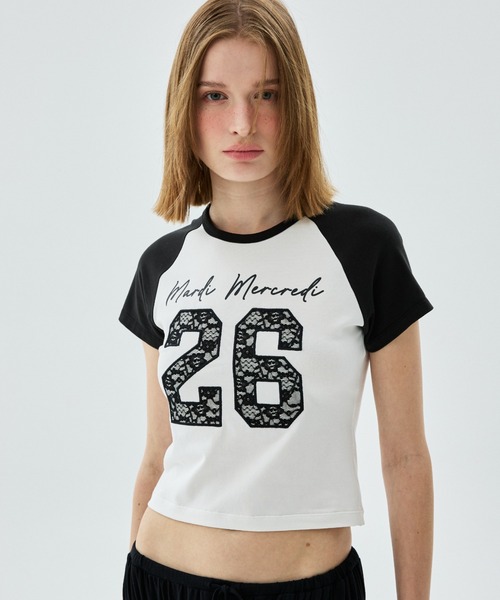 Mardi Mercredi(マルディメクルディ)の「CROPPED TSHIRT RAGLAN NO.26 LACE / クロップド Tシャツ ラグラン NO.26 レース(Tシャツ/カットソー・レディース・チャコールグレー/グレー/ライトベージュ/アイボリー・FREE)」の2枚目の写真