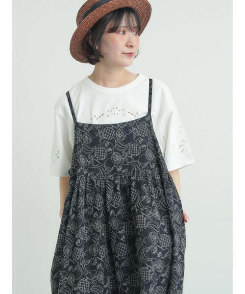 Samansa Mos2(サマンサ モスモス)の「【メルヘン×Samansa Mos2】総刺繍ワンピース(ワンピース・レディース・ブラック/モカ/オフホワイト・F)」の6枚目の写真