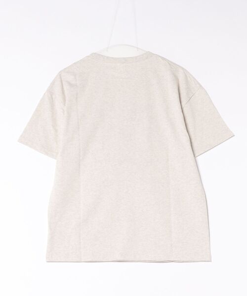 MOOMIN(ムーミン)の「【MOOMIN/ムーミン】 【綿100%のしっかりした生地】オリジナルデザイン キャラクター刺繍Tシャツ リトルミイ ニョロニョロ 大人カジュアル ユニセックス(Tシャツ/カットソー・メンズ・ブルー系その他/ブラック系その他2/ベージュ系その他2/ホワイト系その他・LARGE/MEDIUM/SMALL)」の20枚目の写真