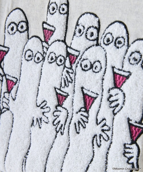 MOOMIN(ムーミン)の「【MOOMIN/ムーミン】 【綿100%のしっかりした生地】オリジナルデザイン キャラクター刺繍Tシャツ リトルミイ ニョロニョロ 大人カジュアル ユニセックス(Tシャツ/カットソー・メンズ・ブルー系その他/ブラック系その他2/ベージュ系その他2/ホワイト系その他・LARGE/MEDIUM/SMALL)」の19枚目の写真