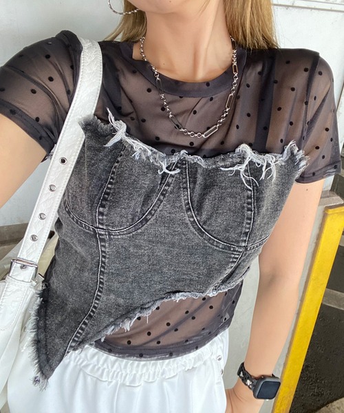 non-hedge(ノンヘッジ)の「デニムイレギュラー切替ドット柄シアーヘムトップス(Tシャツ/カットソー・レディース・オフホワイト/ブラック・FREE)」の1枚目の写真