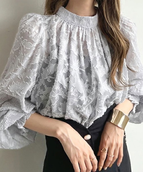 Flugge（フラッジー）の「フラワージャガードシアーブラウス（シャツ/ブラウス・レディース・ブルー/アイボリー/ピンク/ブラック/グレー・FREE）」の10枚目の写真