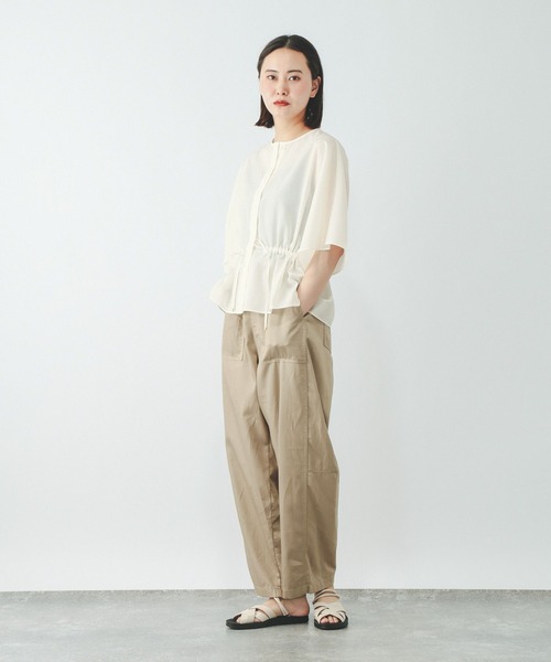 GLOBAL WORK(グローバルワーク)の「Airy Breezeブラウス/636702(シャツ/ブラウス・レディース・ホワイト/グレー/ドット/チャコールグレー・LARGE/MEDIUM)」の5枚目の写真
