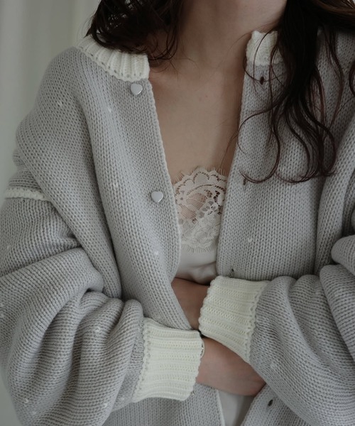 WILLFULLY(ウィルフリー)の「long heart dot jacquard reversible knit cardigan(ニット/セーター・レディース・タン/ホワイト系その他/レッド系その他/グレー×ピンク・FREE)」の6枚目の写真