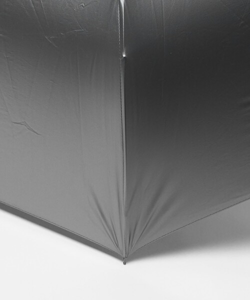 UNITED ARROWS(ユナイテッドアローズ)の「【別注】<GODO DESIGN>GYAKUSOL LONG/晴雨兼用 長傘(長傘・メンズ・ブラック/シルバー・FREE)」の8枚目の写真