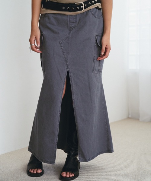 SOEMIN（ソミン）の「Front slit long skirt／フロントスリットマーメイドロングスカート（スカート・レディース・グレー/カーキ・FREE）」の2枚目の写真