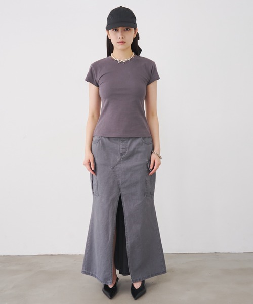 SOEMIN（ソミン）の「Front slit long skirt／フロントスリットマーメイドロングスカート（スカート・レディース・グレー/カーキ・FREE）」の18枚目の写真