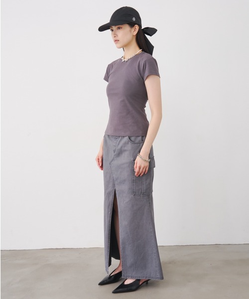 SOEMIN（ソミン）の「Front slit long skirt／フロントスリットマーメイドロングスカート（スカート・レディース・グレー/カーキ・FREE）」の19枚目の写真
