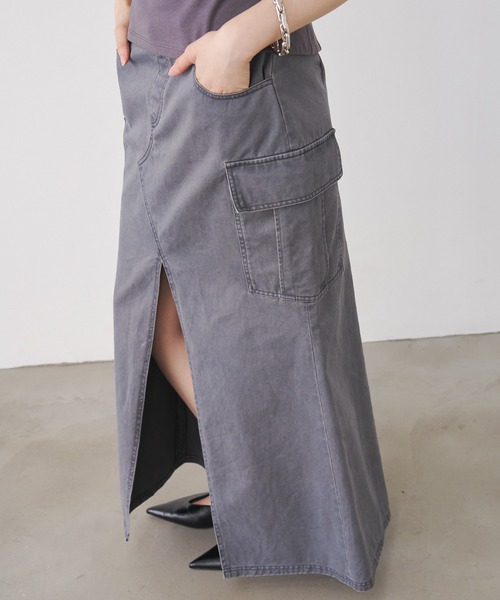 SOEMIN（ソミン）の「Front slit long skirt／フロントスリットマーメイドロングスカート（スカート・レディース・グレー/カーキ・FREE）」の21枚目の写真
