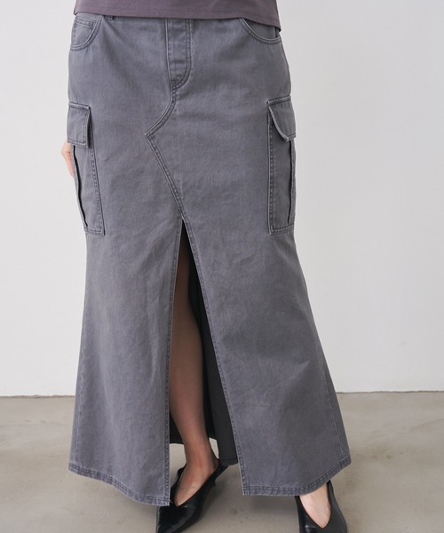 SOEMIN（ソミン）の「Front slit long skirt／フロントスリットマーメイドロングスカート（スカート・レディース・グレー/カーキ・FREE）」の22枚目の写真