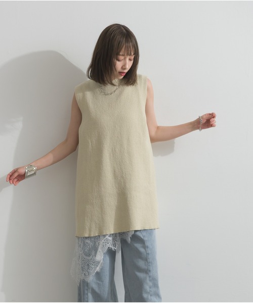 OandI（オーアンドアイ）の「リブニットバックスリットタンク（タンクトップ・レディース・ブラウン/アイボリー・M）」の7枚目の写真