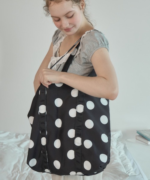Birthday room(バースデイルーム)の「ポルカドットビックトート/Polka-dot Large Tote Bag(トートバッグ・レディース・ブラック/ホワイト・FREE)」の16枚目の写真