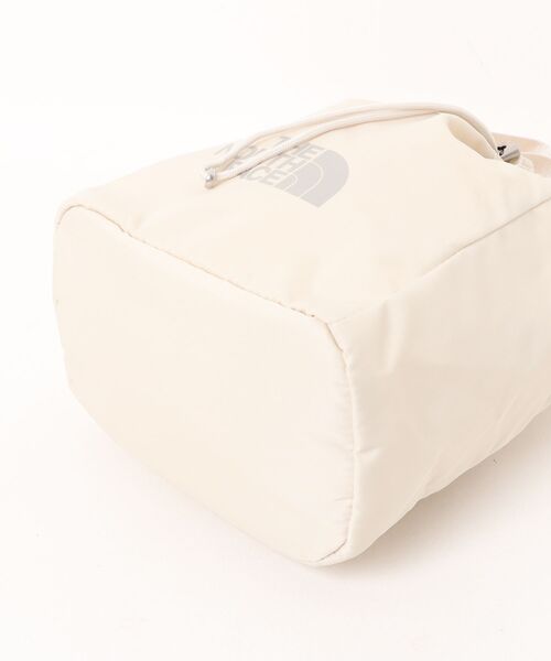 THE NORTH FACE(ザノースフェイス)の「【韓国限定・日本未入荷】THE NORTH FACE BONNEY BUCKET BAG MINI / ボニー バケットバッグ ミニ 2WAY 巾着ショルダーバッグ(ショルダーバッグ・メンズ・クリーム/ブルーグレー/グレイッシュベージュ/ブラック・FREE)」の17枚目の写真