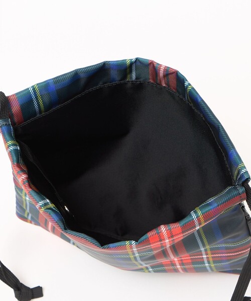 UNITED ARROWS(ユナイテッドアローズ)の「<NOMADIS>BOWERY PURSE バッグ(ショルダーバッグ・レディース・ブラック/ケリーグリーン・FREE)」の9枚目の写真