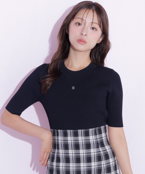 JILL by JILL STUART(ジルバイジルスチュアート)の「コンパクトリブニット(ニット/セーター・レディース・レッド/ブラック/ホワイト・FREE)」の5枚目の写真
