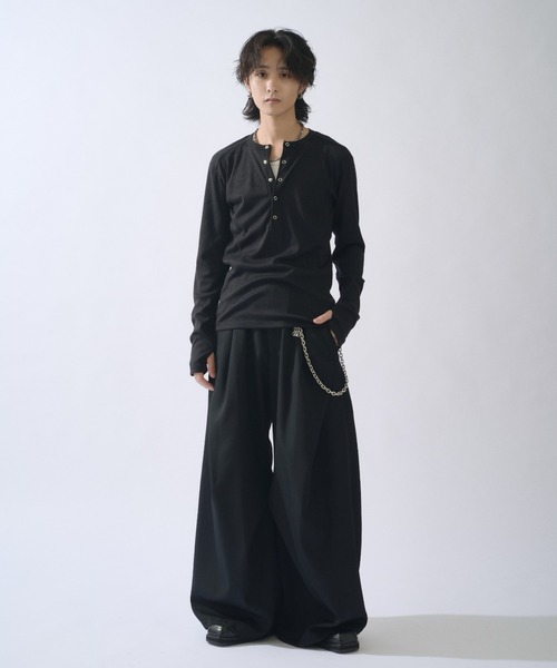 Lui's(ルイス)の「SURJENT ディープタックパンツ(スラックス・メンズ・チャコールグレー/ブラック・1/2)」の21枚目の写真