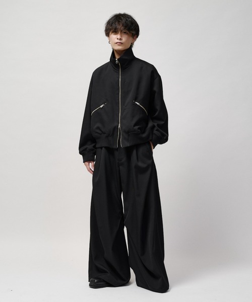 Lui's(ルイス)の「SURJENT ディープタックパンツ(スラックス・メンズ・チャコールグレー/ブラック・1/2)」の7枚目の写真