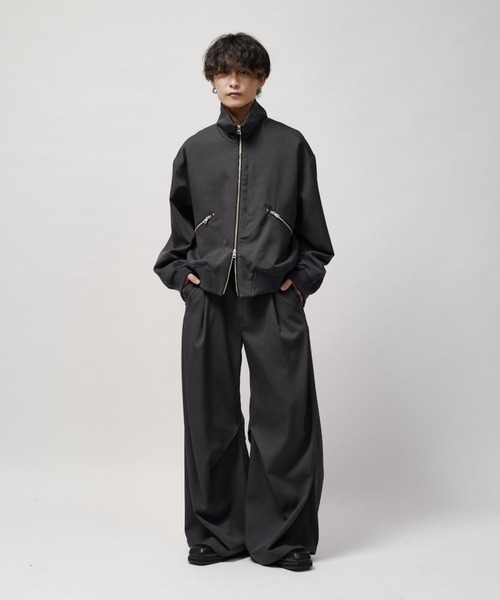 Lui's(ルイス)の「SURJENT ディープタックパンツ(スラックス・メンズ・チャコールグレー/ブラック・1/2)」の15枚目の写真