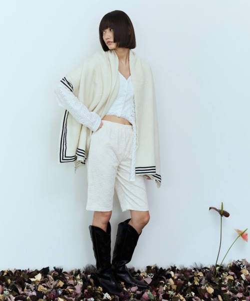 flaeu（フラユ）の「2WAY Lace Garter Blouse（シャツ/ブラウス・レディース・ブラック/ホワイト・FREE）」の11枚目の写真
