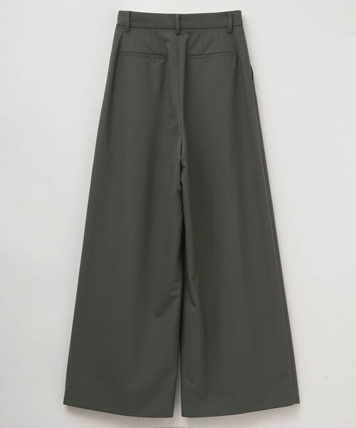 LANVIN en Bleu(ランバンオンブルー)の「ウールトロピカルタックワイドパンツ(その他パンツ・レディース・ベージュ/ブラウン/チャコールグレー・36/38)」の5枚目の写真