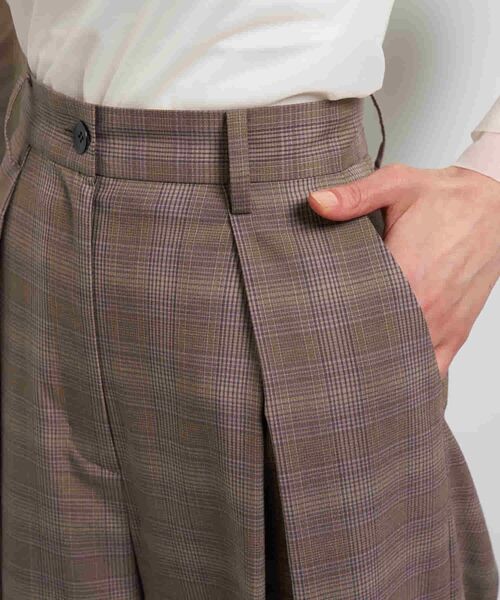 LANVIN en Bleu(ランバンオンブルー)の「ウールトロピカルタックワイドパンツ(その他パンツ・レディース・ベージュ/ブラウン/チャコールグレー・36/38)」の11枚目の写真