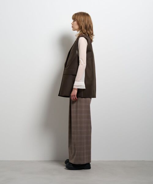 LANVIN en Bleu(ランバンオンブルー)の「ウールトロピカルタックワイドパンツ(その他パンツ・レディース・ベージュ/ブラウン/チャコールグレー・36/38)」の14枚目の写真