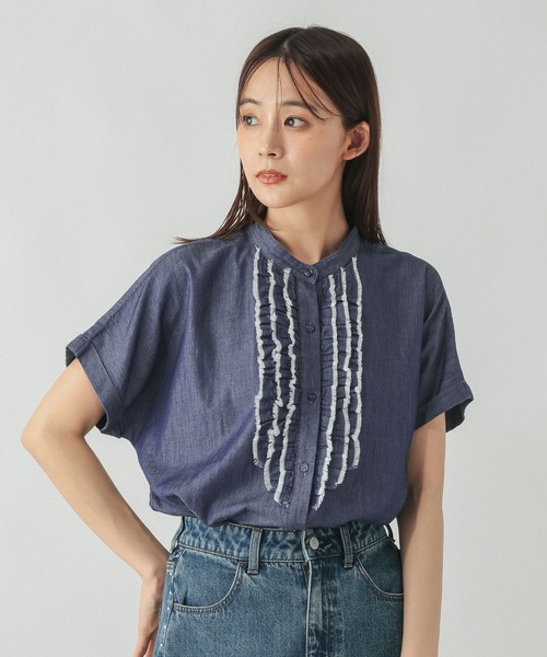 GLOBAL WORK(グローバルワーク)の「ライトデニムフリルブラウス半袖/842313(シャツ/ブラウス・レディース・インディゴブルー/ブラック・MEDIUM/LARGE)」の9枚目の写真