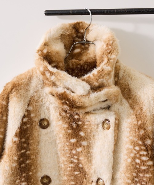 VIS(ビス)の「スタンド&ステンカラーフェイクファーショートコート(その他アウター・レディース・ブラウン系その他2・FREE)」の4枚目の写真