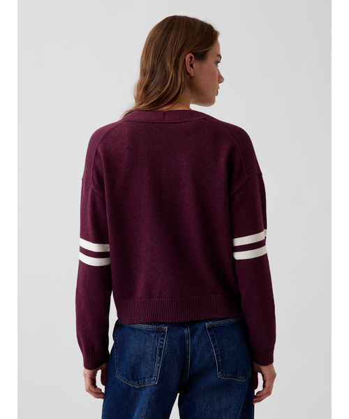 GAP(ギャップ)の「コットン100% オーバーサイズ GAPロゴ ニットカーディガン(ニット/セーター・レディース・レッド/ネイビー/ブラウン・XXS/XL/L/M/S/XS)」の11枚目の写真